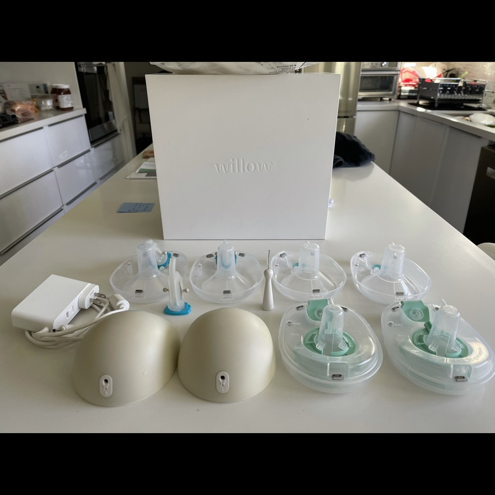 Willow breast pump